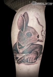 ウサギ　拳銃　葉巻 ciger rabbit
