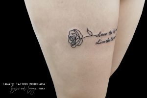 rose line tattoo