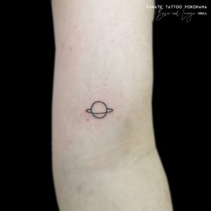 planet line tattoo