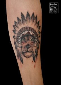 ライオン　ネイティブアメリカン　インディアン lion native american