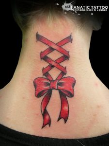 ribbon tattoo リボンタトゥー