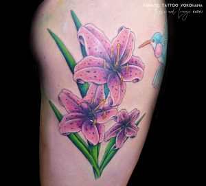lily tattoo　ユリタトゥー　百合
